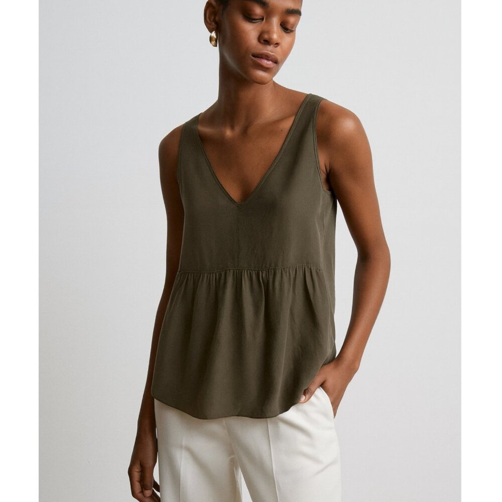 Olivia Palermo Chelsea28 100% Silk Top V-neck Army Olive Green size M Minimalist